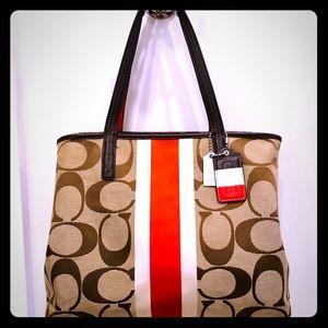 COACH Hampton’s Weekend Bag